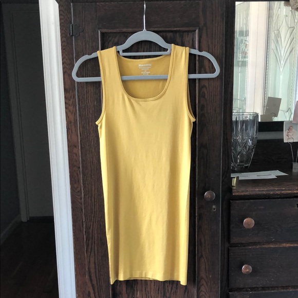 Zenana Outfitters Tops - Zenana Outfitters Mustard Yellow Extra Long Tank Top